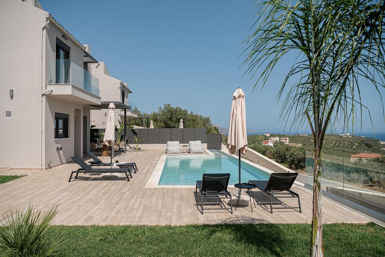 Melanthia Villas Tsivarás エクステリア 写真